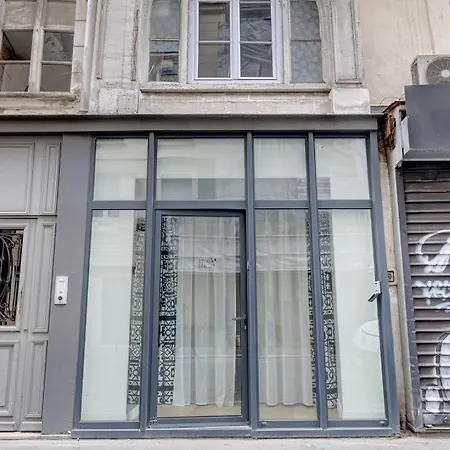 Apartment 296 Ponceau - Superb In Paris